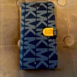 MK flip case iPhone 8 Plus